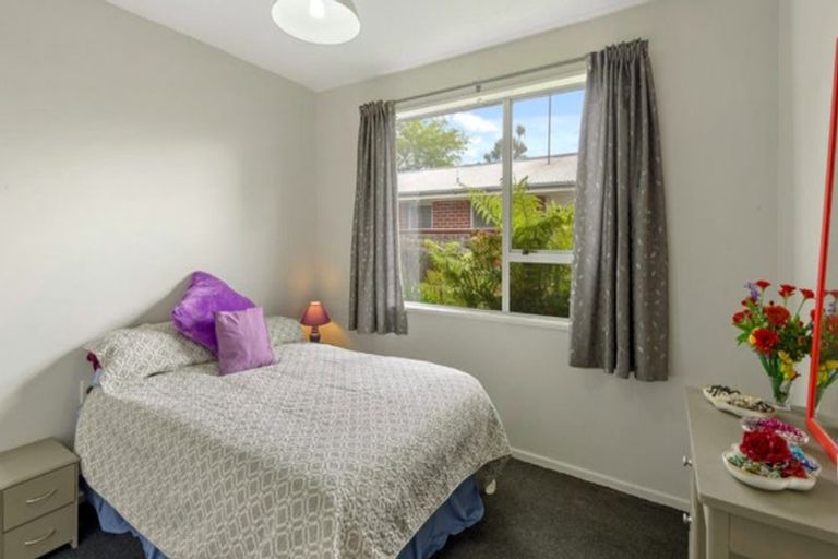 Photo of property in 2/369 Armagh Street, Linwood, Christchurch, 8011