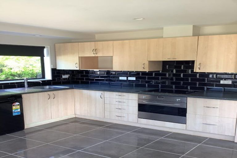 Photo of property in 26 Heathglen Avenue, Parklands, Christchurch, 8083