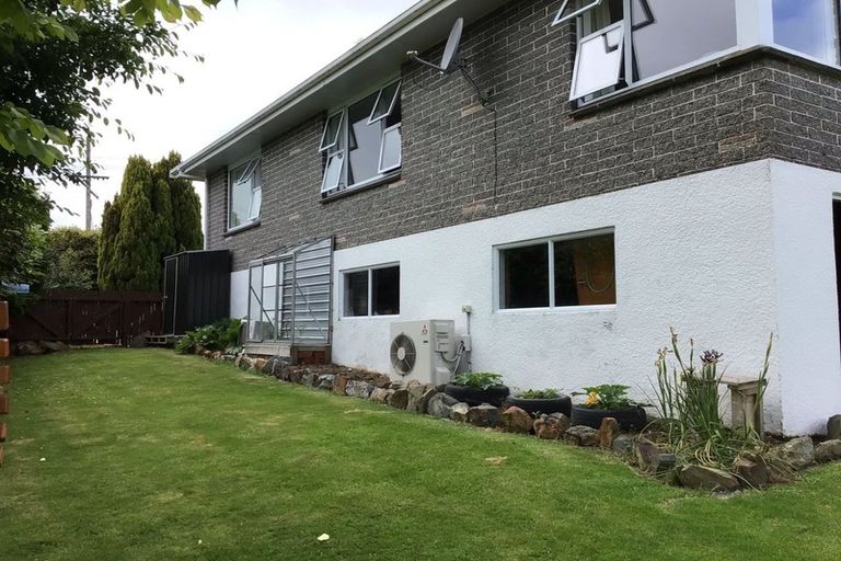 Photo of property in 24 Golfers Drive, Balclutha, 9230