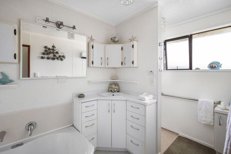 Photo of property in Greenacres B/b, 369 Clyde-alexandra Road, Alexandra, 9391