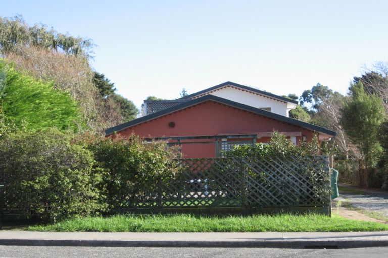 Photo of property in 13 Matai Road, Raumati South, Paraparaumu, 5032