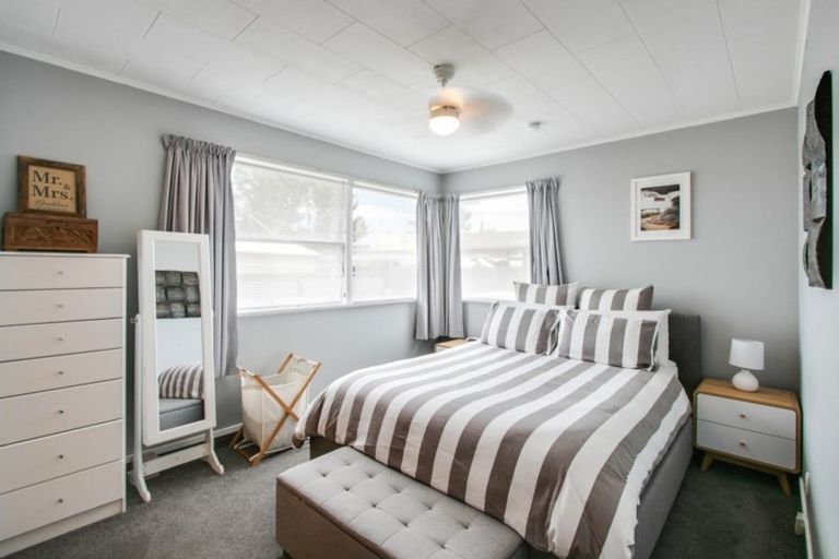 Photo of property in 4 Wynyard Crescent, Tamatea, Napier, 4112