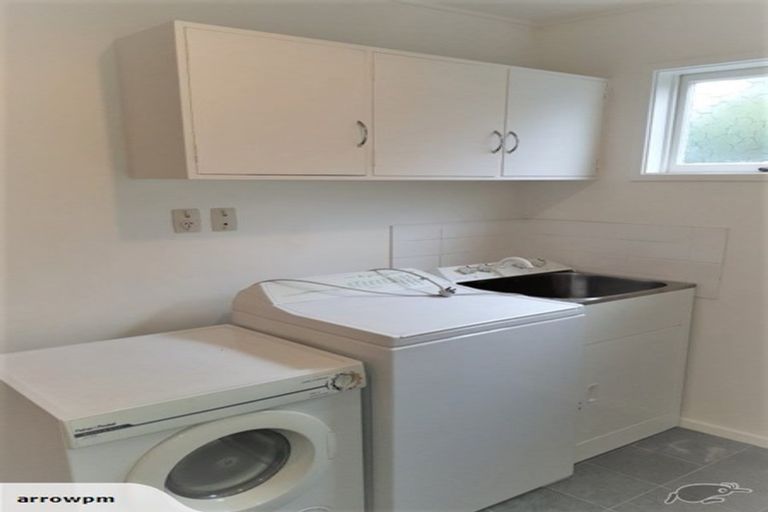 Photo of property in 3 Crete Avenue, Milford, Auckland, 0620