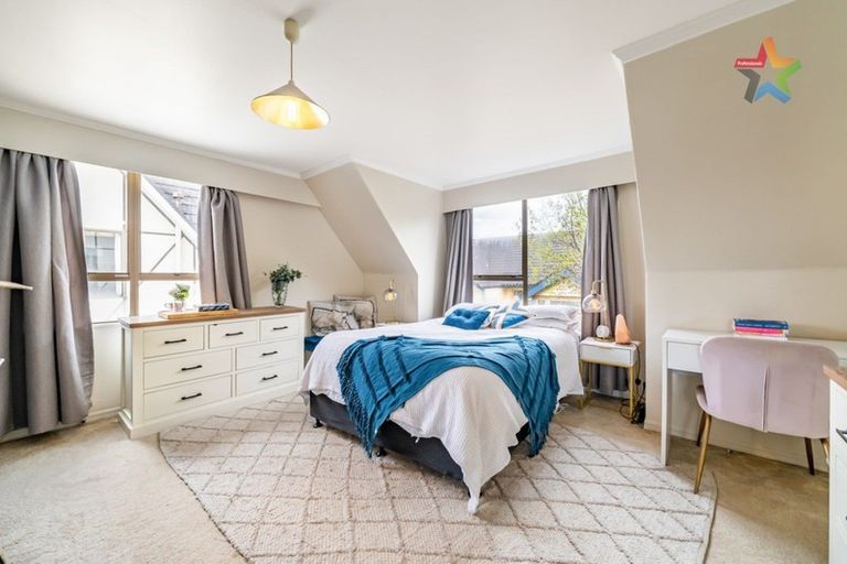 Photo of property in 2/45 Whites Line West, Woburn, Lower Hutt, 5010