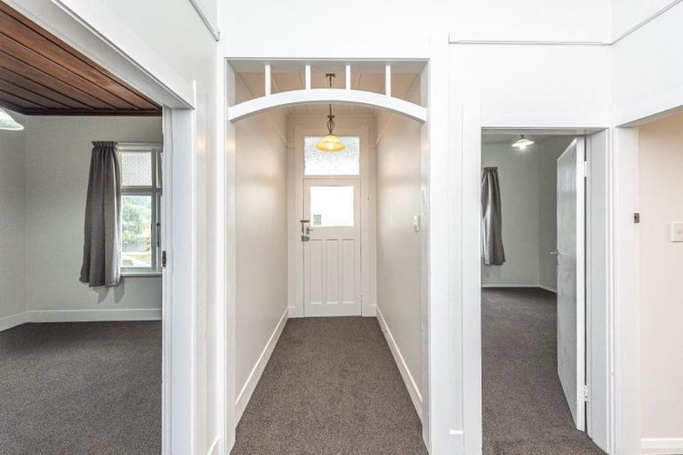 Photo of property in 22 Abbot Street, Gonville, Whanganui, 4501