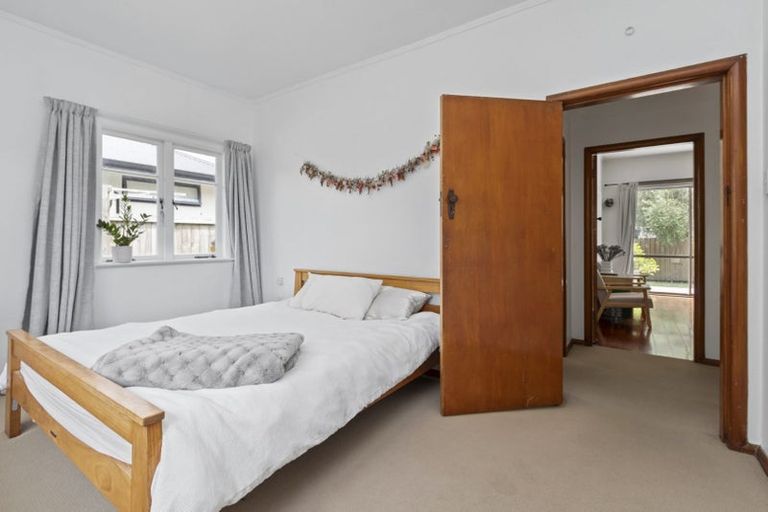 Photo of property in 77 Clarkin Road, Fairfield, Hamilton, 3214