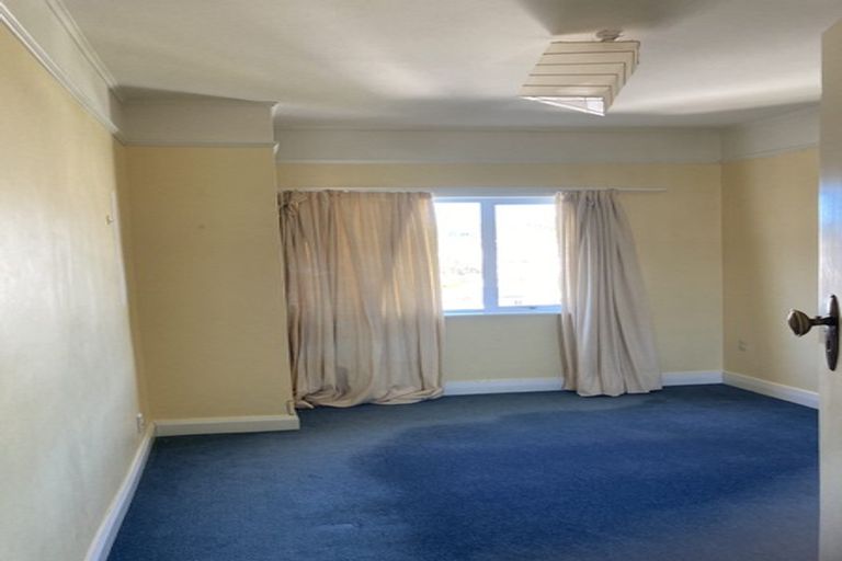 Photo of property in 30 Austin Street, Mount Victoria, Wellington, 6011