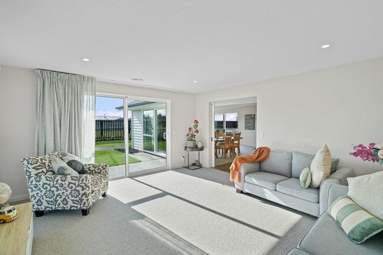 Photo of property in 31 Suffolk Drive, Kirwee, 7571