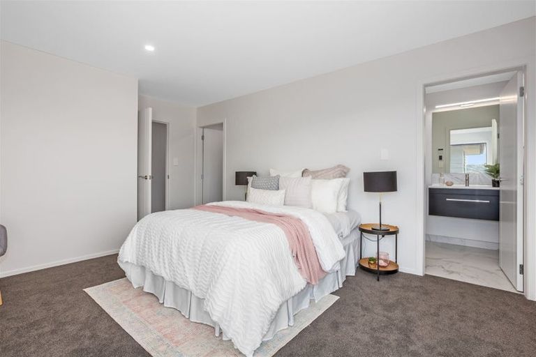 Photo of property in 189 John Burke Drive, Aotea, Porirua, 5024