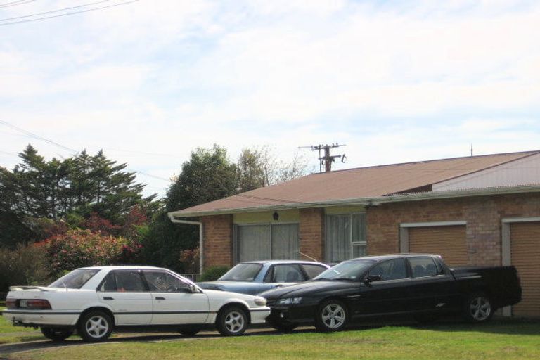 Photo of property in 2a Darroch Street, Fairy Springs, Rotorua, 3015