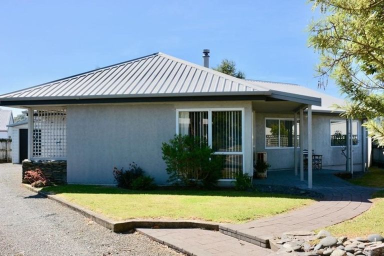 Photo of property in 13 Willow Grove, Tairua, 3508
