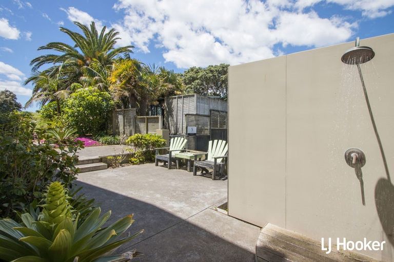 Photo of property in 4 Wilson Road, Waihi Beach, 3611