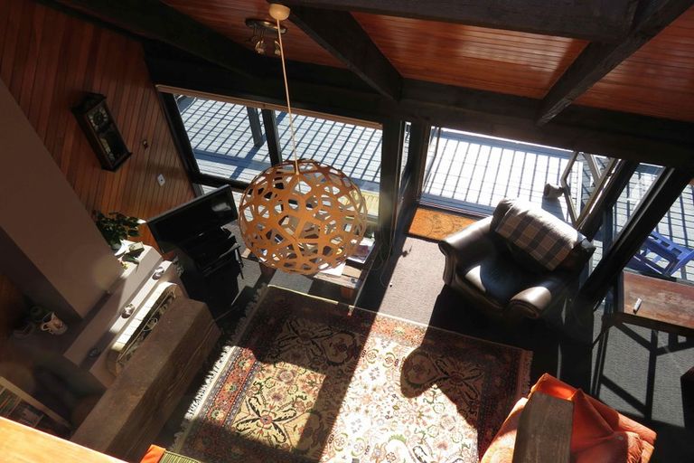 Photo of property in 1 Indira Place, Khandallah, Wellington, 6035