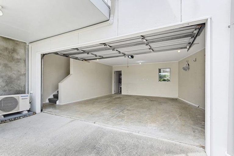 Photo of property in 19j Kabul Street, Khandallah, Wellington, 6035