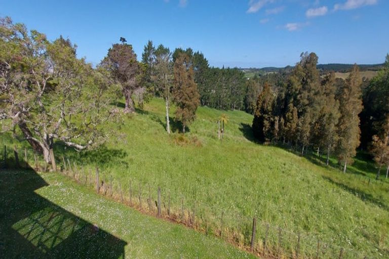 Photo of property in 76 Burne Road, Waitoki, Albany, 0794