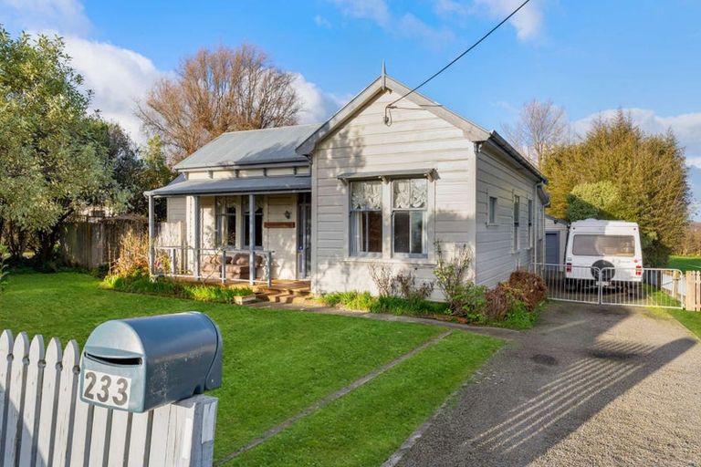 Photo of property in 233 Makino Road, Feilding, 4702