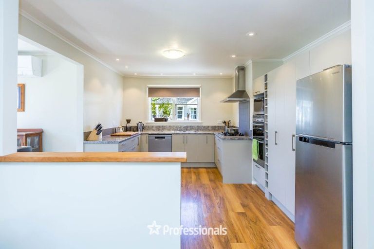 Photo of property in 53 Thackeray Street, Trentham, Upper Hutt, 5018