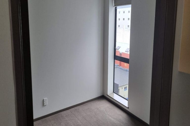 Photo of property in Dual Apartments, 510/142 Vivian Street, Te Aro, Wellington, 6011