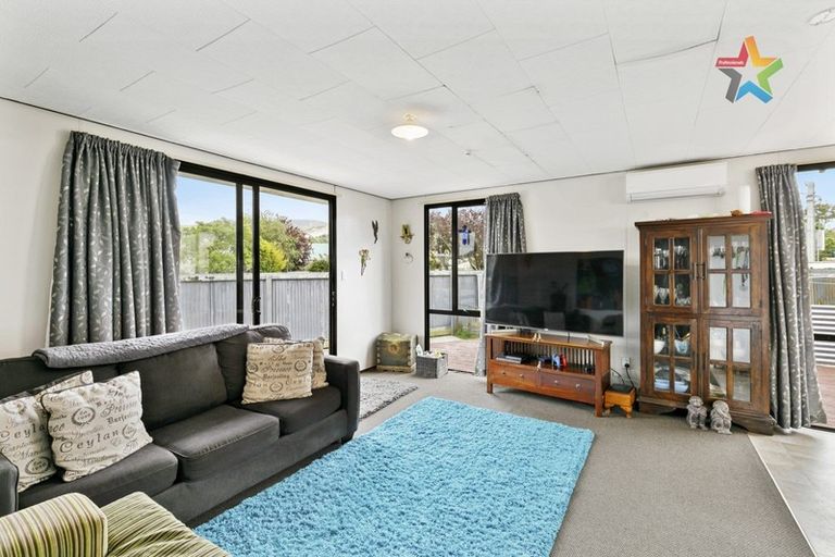 Photo of property in 2/19 Eldon Grove, Taita, Lower Hutt, 5019