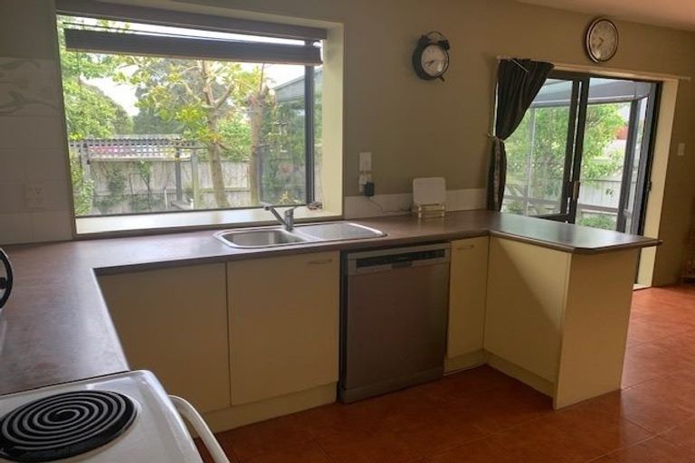 Photo of property in 150 Breezes Road, Avondale, Christchurch, 8061