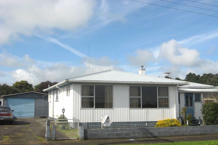 Photo of property in 36 Carey Street, Waitara, 4320