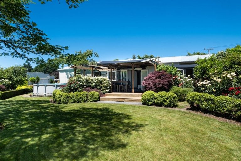 Photo of property in 95 Saint Georges Road, Karamu, Hastings, 4172