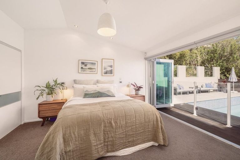 Photo of property in 277 Cannon Hill Crescent, Mount Pleasant, Christchurch, 8081