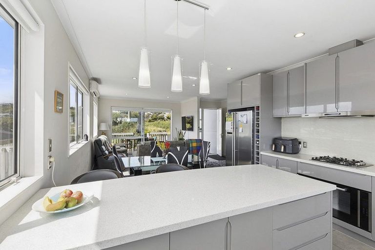 Photo of property in 8 Polestar Lane, Whitby, Porirua, 5024