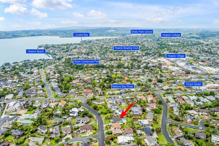 Photo of property in 6 Paisley Street, Mellons Bay, Auckland, 2014