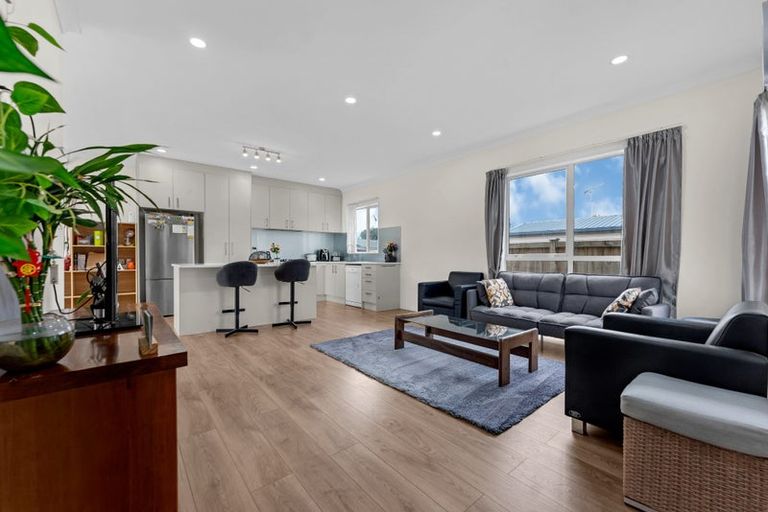 Photo of property in 38c Laurie Avenue, Papakura, 2110