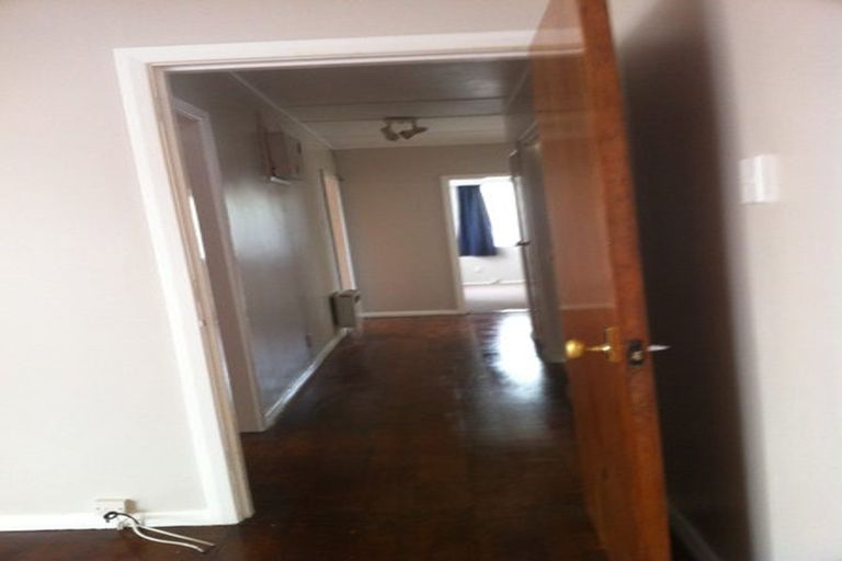 Photo of property in 1275 High Street, Taita, Lower Hutt, 5011