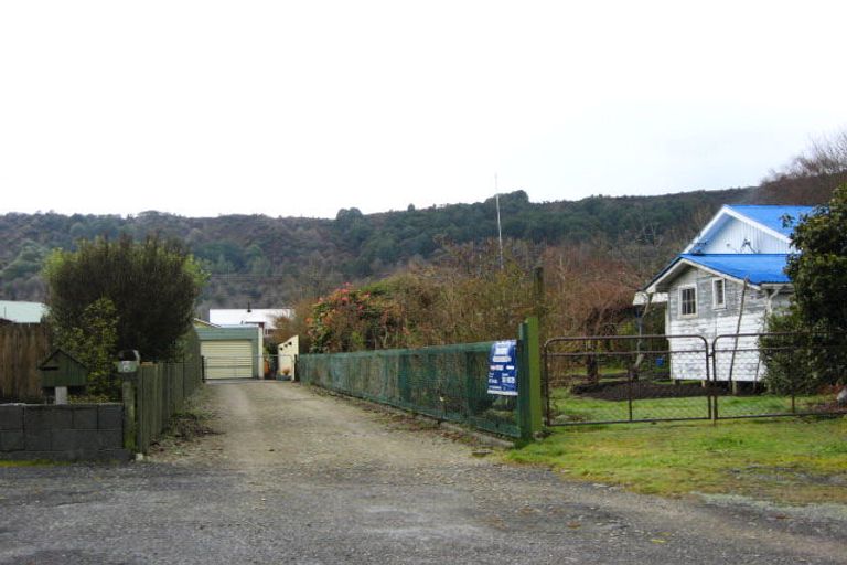 Photo of property in 45a Victory Street, Reefton, 7830