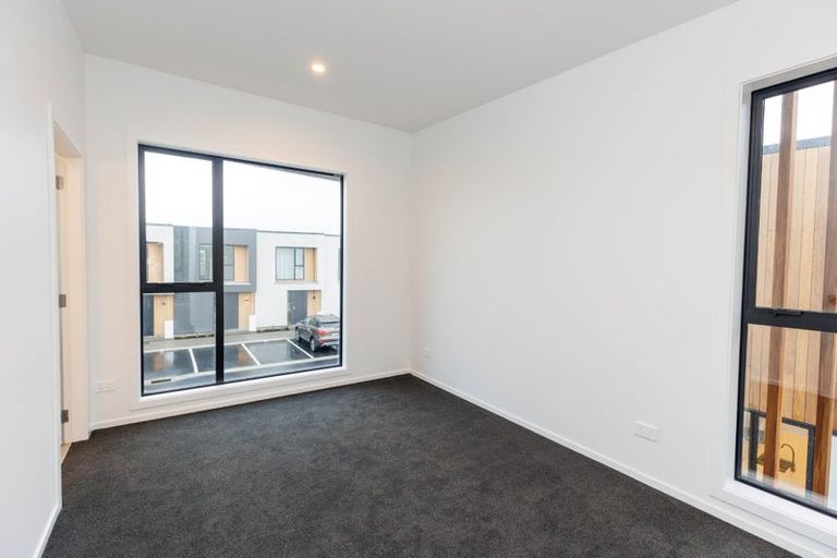 Photo of property in 16/10 Trieste Way, Paraparaumu, 5032