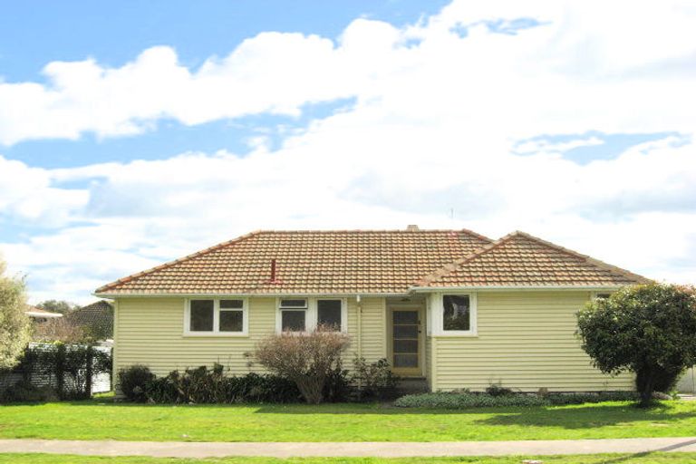 Photo of property in 22 Mackie Street, Waipukurau, 4200