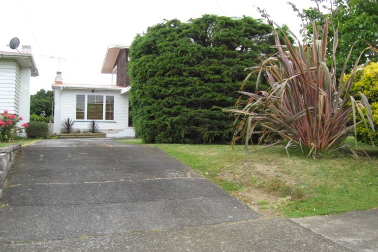 Photo of property in 26 Boyd Avenue, Mangere Bridge, Auckland, 2022