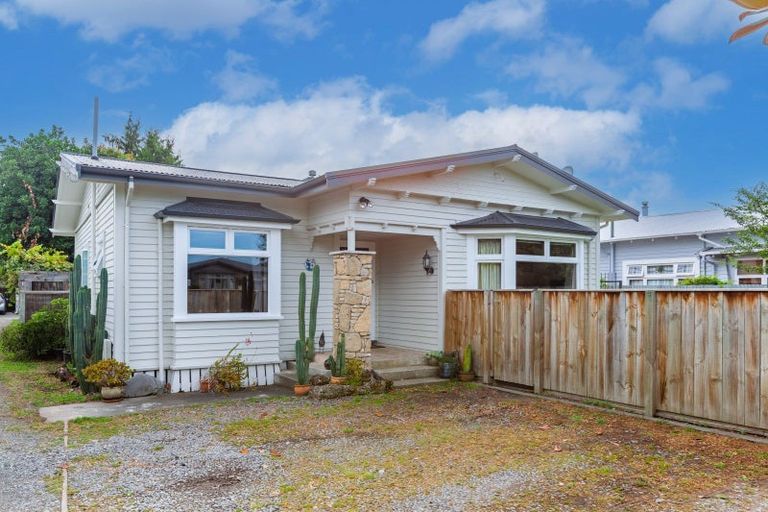 Photo of property in 611 Saint Aubyn Street West, Saint Leonards, Hastings, 4120