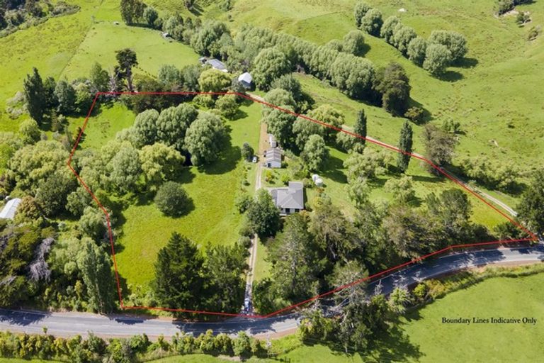 Photo of property in 617 Whakapirau Road, Whakapirau, Maungaturoto, 0583
