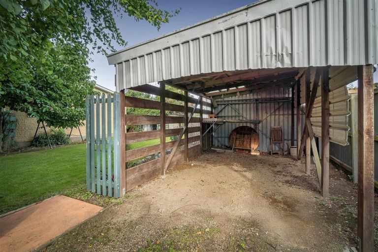 Photo of property in 18 Banks Street, Templeton, Christchurch, 8042