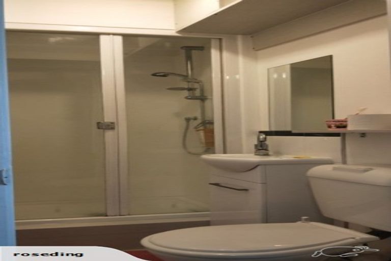 Photo of property in 102 Carlisle Road, Browns Bay, Auckland, 0632