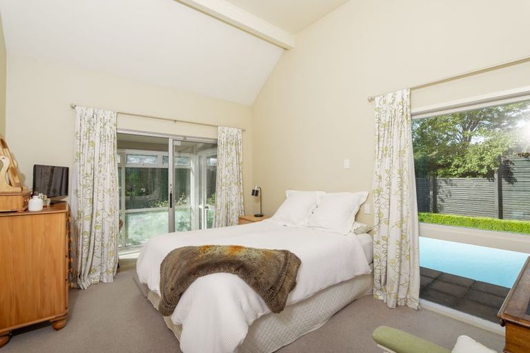 Photo of property in 166 Ilam Road, Ilam, Christchurch, 8041