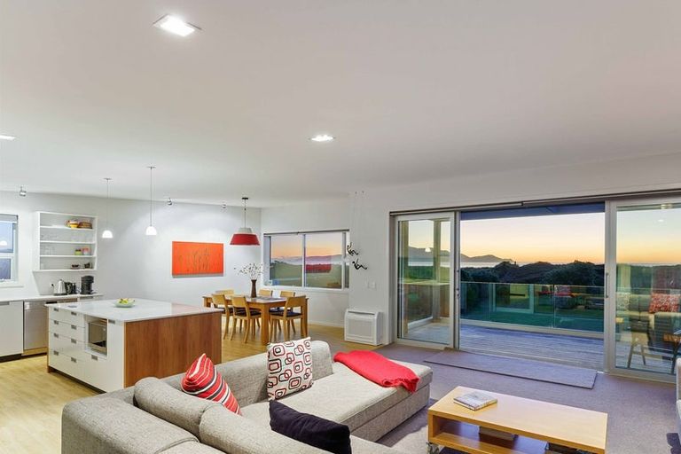 Photo of property in 114 Paetawa Road, Peka Peka, Waikanae, 5391