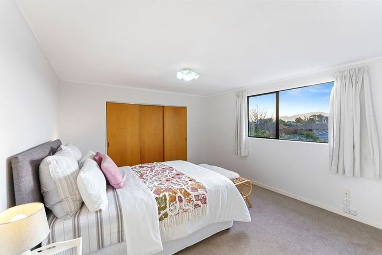 Photo of property in 11 College Drive, Paraparaumu, 5032