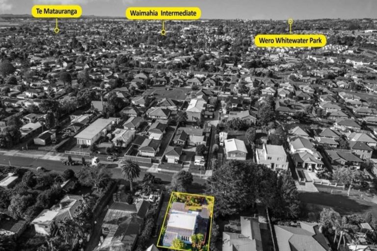 Photo of property in 1/25 Blanes Road, Weymouth, Auckland, 2103