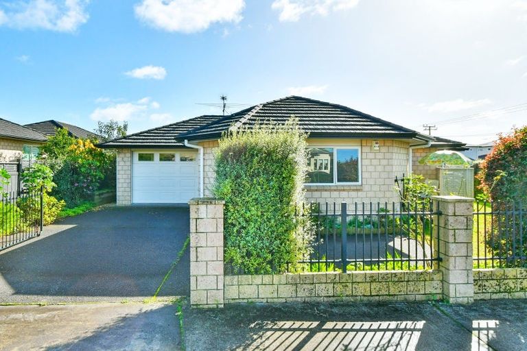 Photo of property in 73 West Street, Pukekohe, 2120