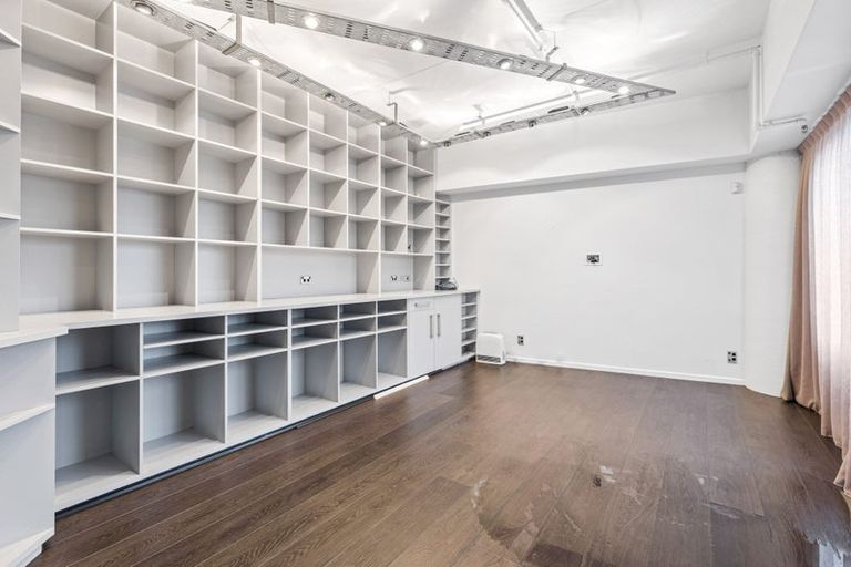 Photo of property in 2 Augustus Terrace, Parnell, Auckland, 1052