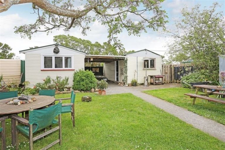 Photo of property in 906d Coalfields Road, Maramarua, Pokeno, 2471