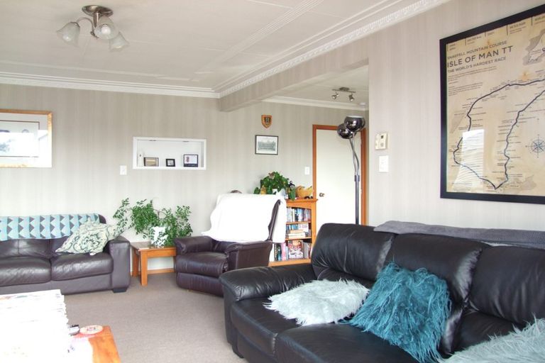 Photo of property in 54 Dryden Street, Milton, 9220