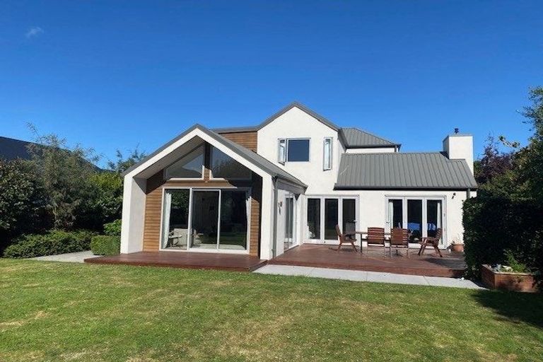 Photo of property in 177 Weston Road, St Albans, Christchurch, 8052