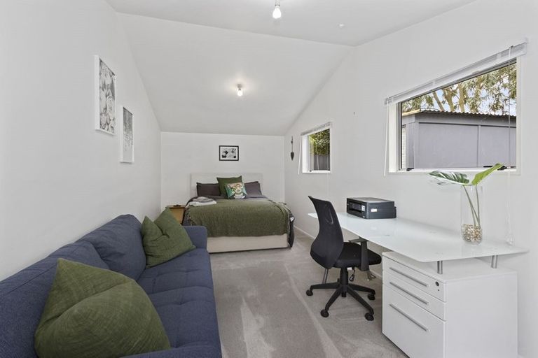 Photo of property in 16 Gregan Crescent, Burnside, Christchurch, 8053