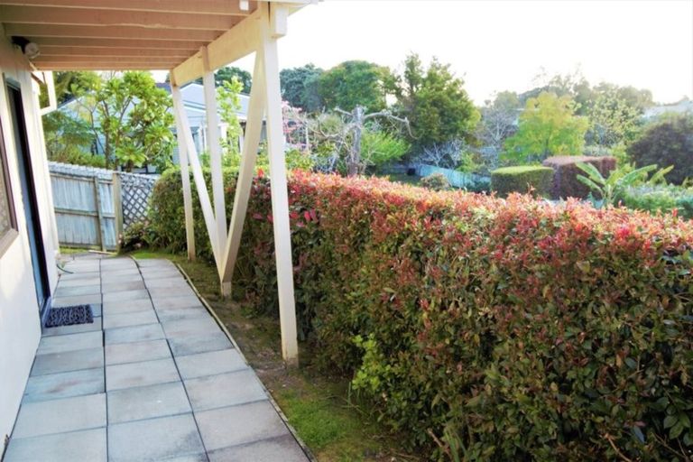 Photo of property in 5a Rangimaarie Crescent, Snells Beach, 0920